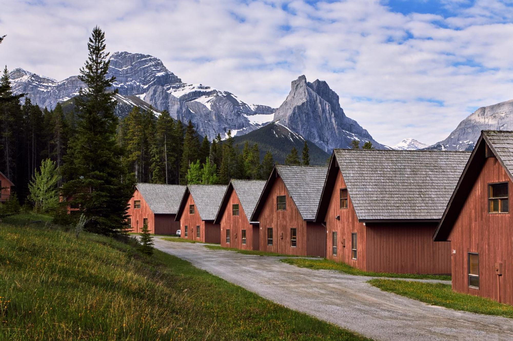Banff Gate Mountain Resort Canmore Dış mekan fotoğraf